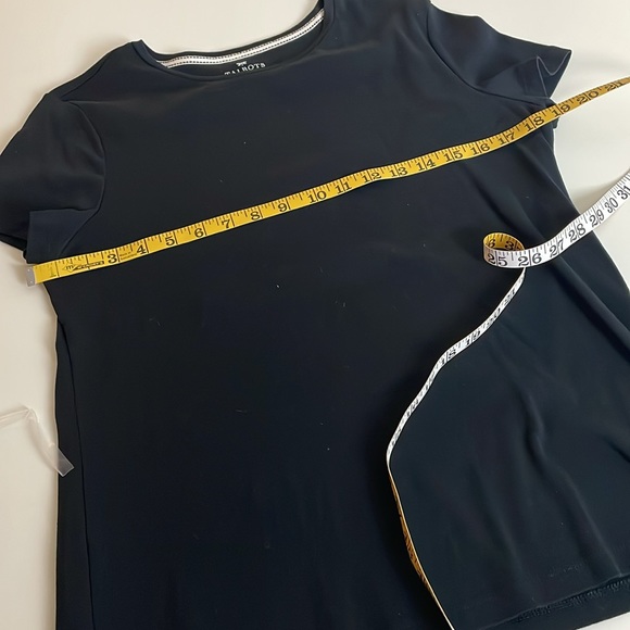 Talbots Black Short Sleeve Tee- Large - Picture 6 of 9